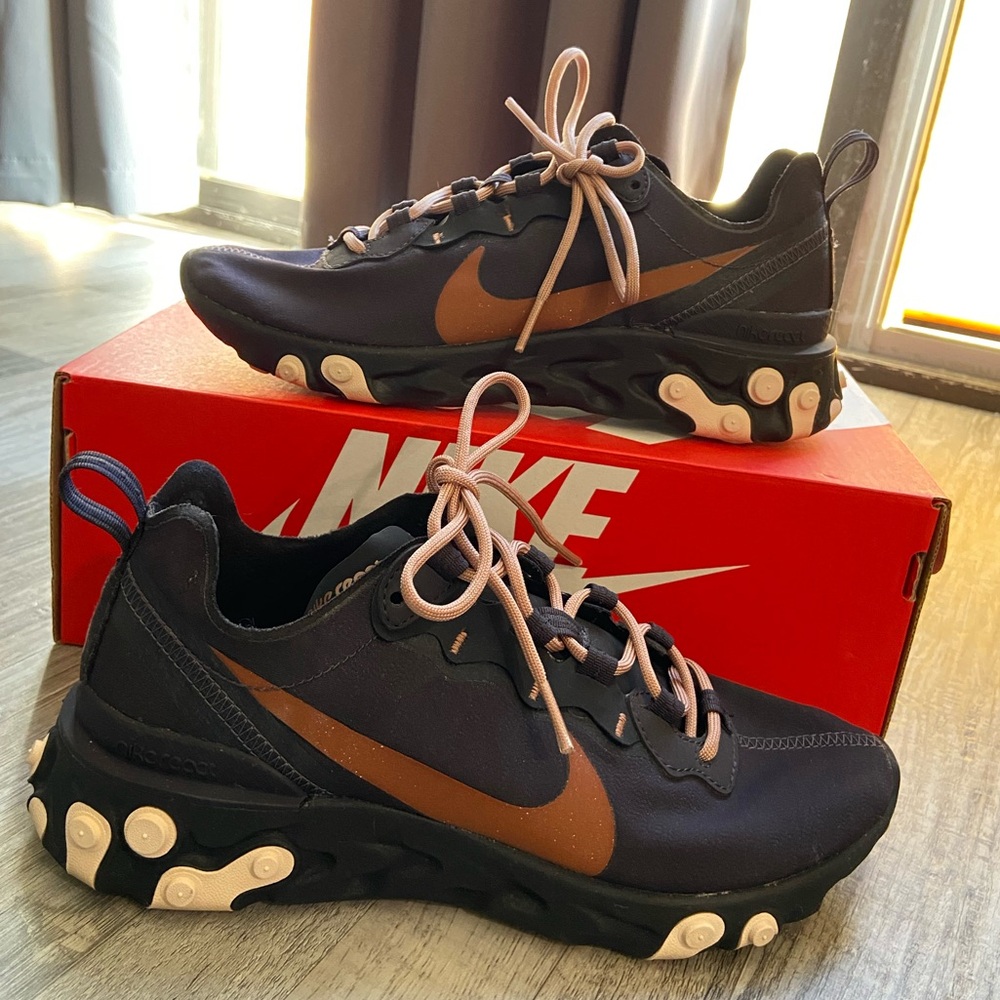 New Women's Nike React Element 55 Sparkle Oil Gray Echo Pink Shoes CT1186-001